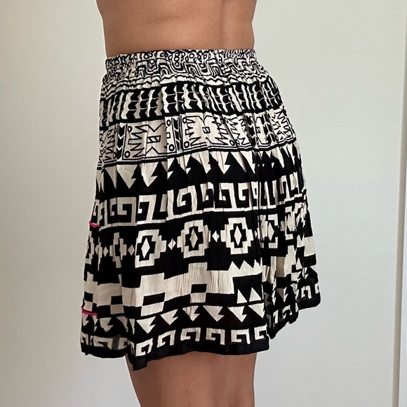 Aztec Graphic Print Mini Skirt With Embroidery Detail - Picture 5 of 9